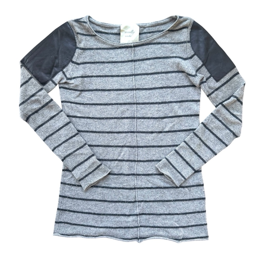 Barney’s Women’s Gray and Black Striped Cashmere Sweater w Shoulder Accents Xs
